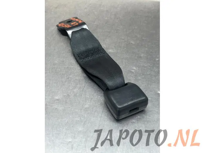 Rear seatbelt buckle, centre Hyundai Kona