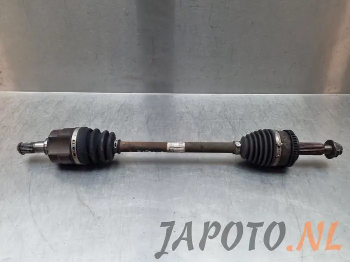 Front drive shaft, left Kia Cee'D