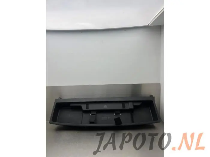 Storage compartment Kia Niro