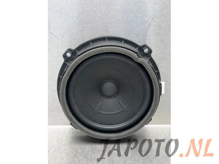 Speaker Kia Niro