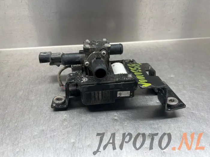 Additional water pump Hyundai Kona