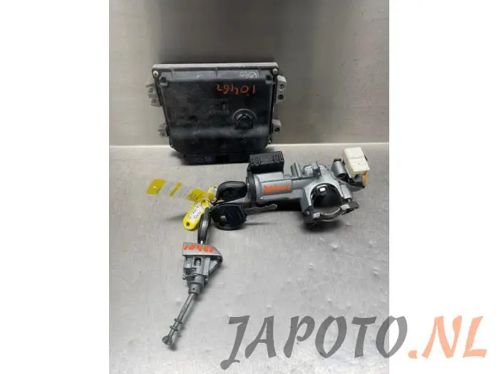 Ignition lock + key Suzuki SX-4