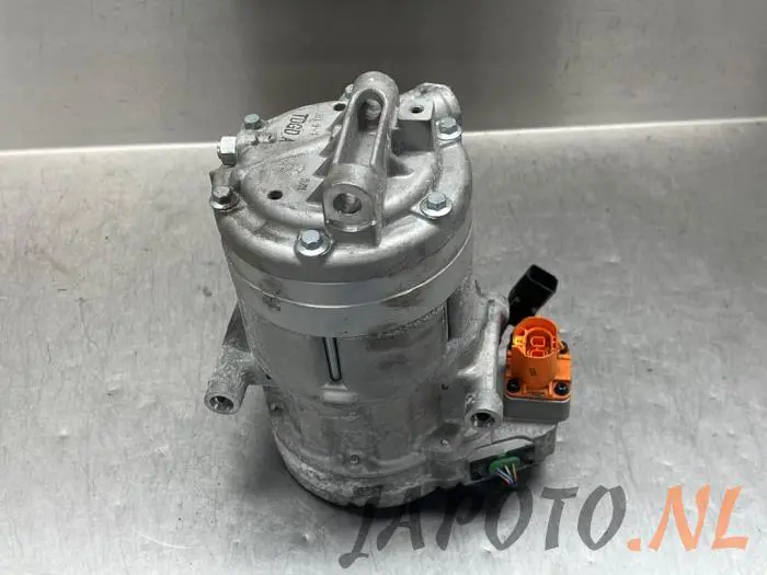 Air conditioning pump Kia Niro