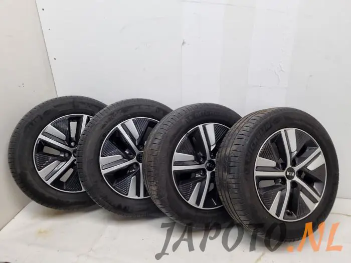 Set of wheels + tyres Kia Niro