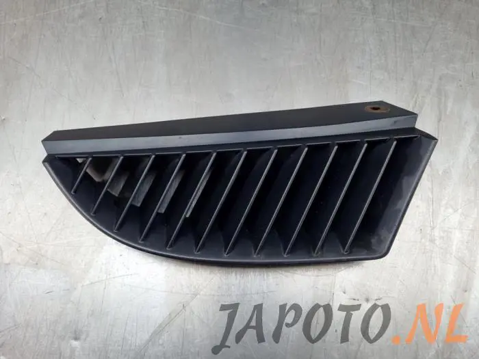 Bumper grille Mitsubishi Colt