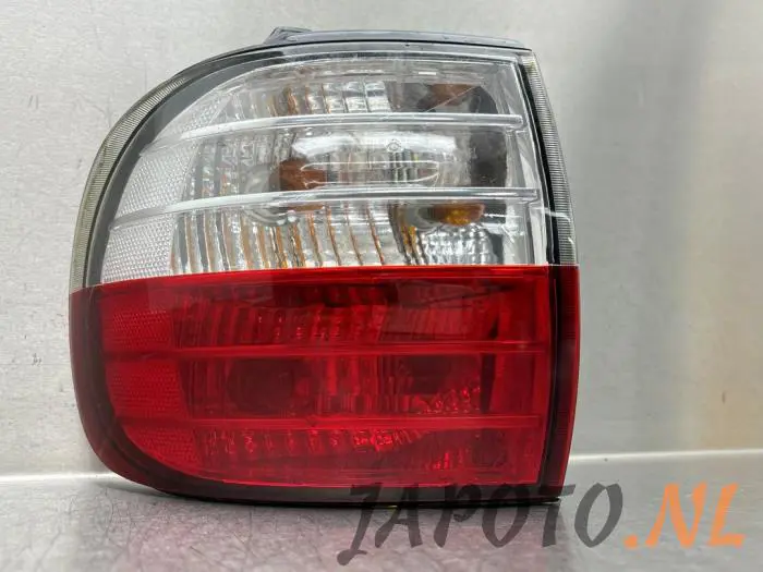 Taillight, left Hyundai H200