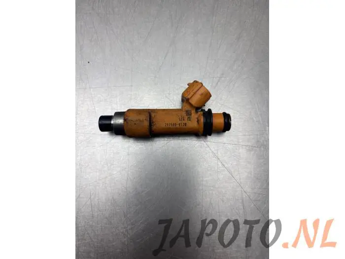 Injector (petrol injection) Suzuki Swift