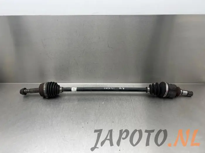 Front drive shaft, right Toyota Aygo