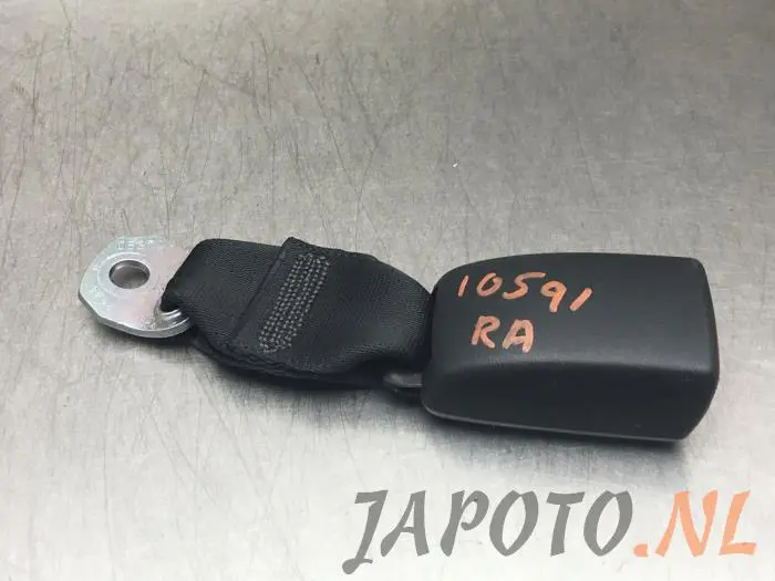 Rear seatbelt buckle, right Toyota Aygo