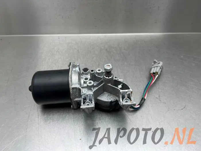 Front wiper motor Suzuki Swift