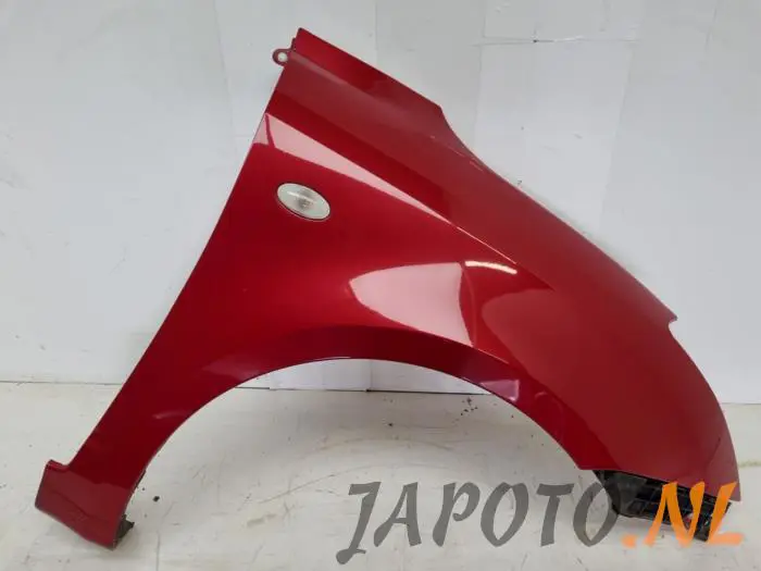 Front wing, right Suzuki Swift