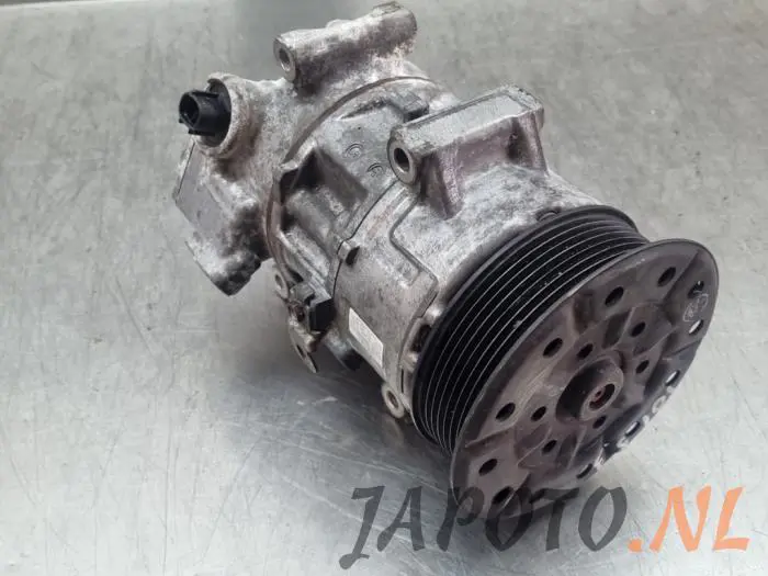 Air conditioning pump Toyota Verso