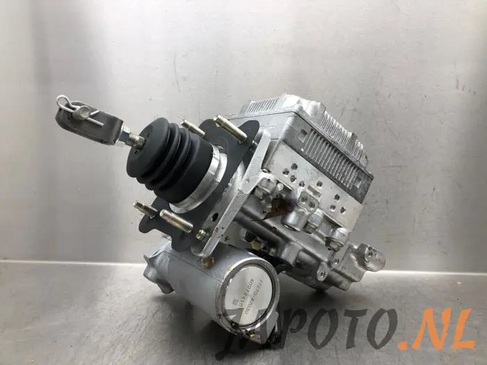 Brake servo Toyota Auris