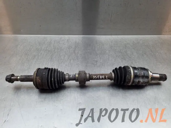 Front drive shaft, left Toyota Auris