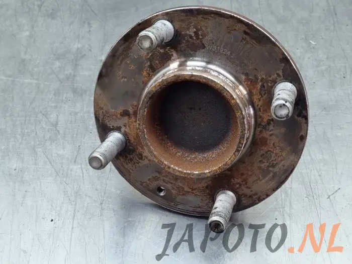 Rear wheel bearing Mitsubishi Colt