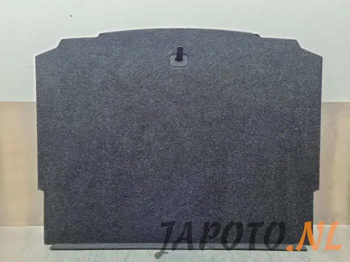 Floor panel load area Toyota Auris