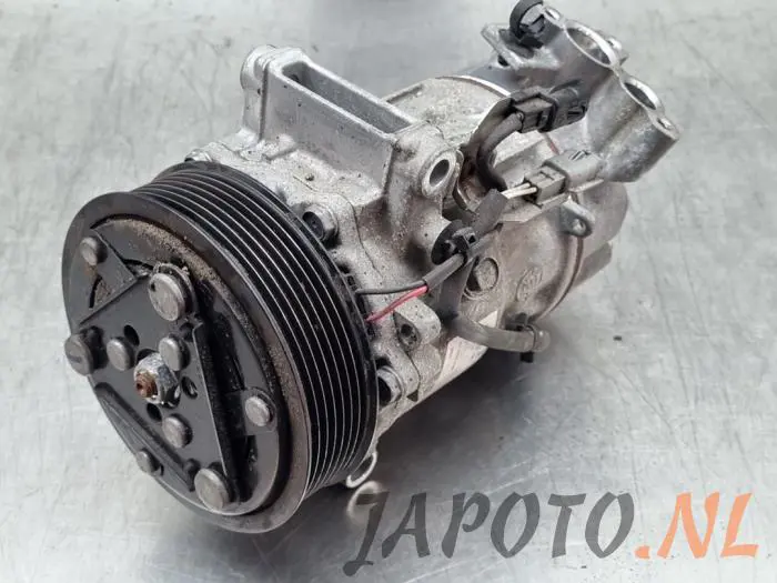 Air conditioning pump Nissan Juke