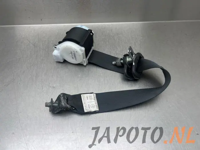 Rear seatbelt, right Kia Picanto