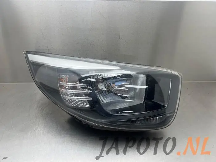 Headlight, right Kia Picanto