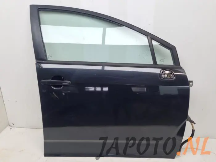 Front door 4-door, right Toyota Corolla Verso