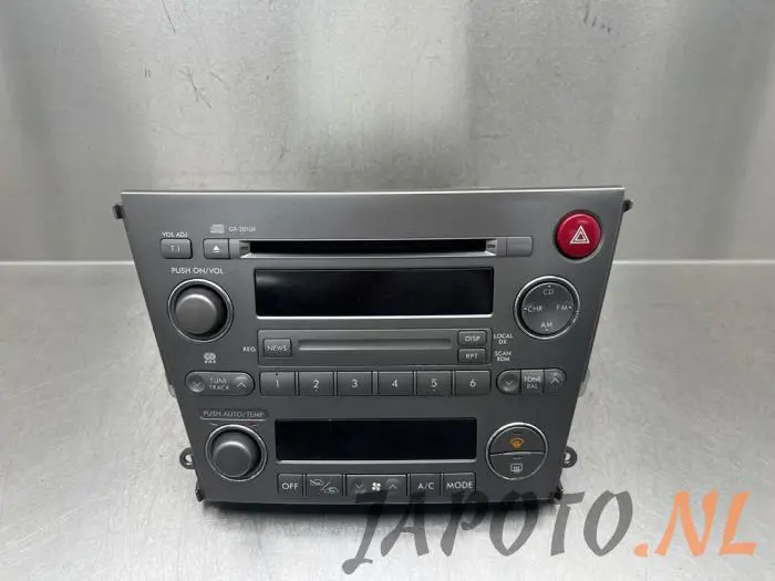 Radio CD player Subaru Legacy