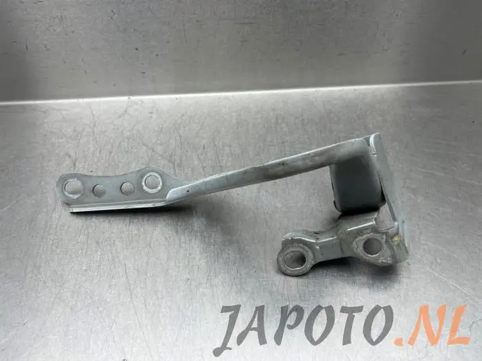 Bonnet Hinge Toyota Aygo