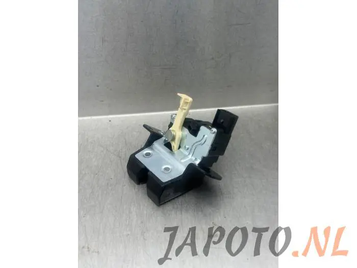 Tailgate lock mechanism Hyundai Kona