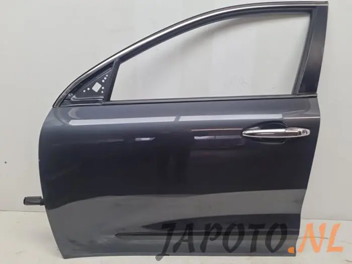 Door 4-door, front left Kia Niro