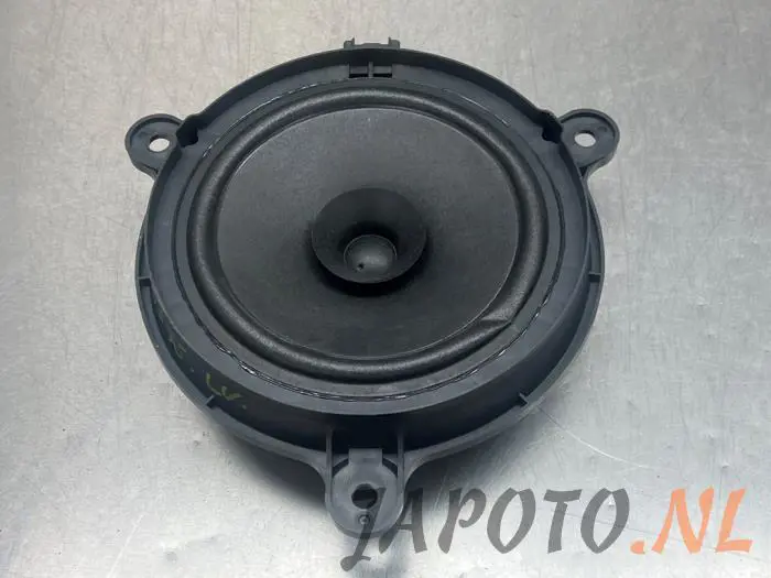 Speaker Mazda CX-5