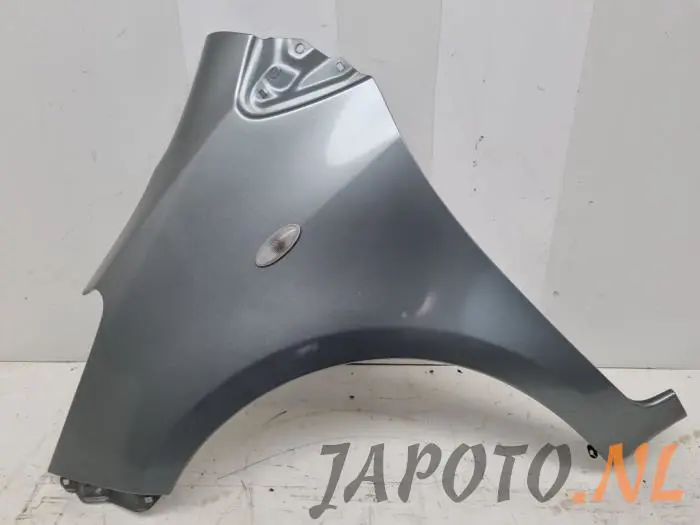 Front wing, left Toyota Yaris