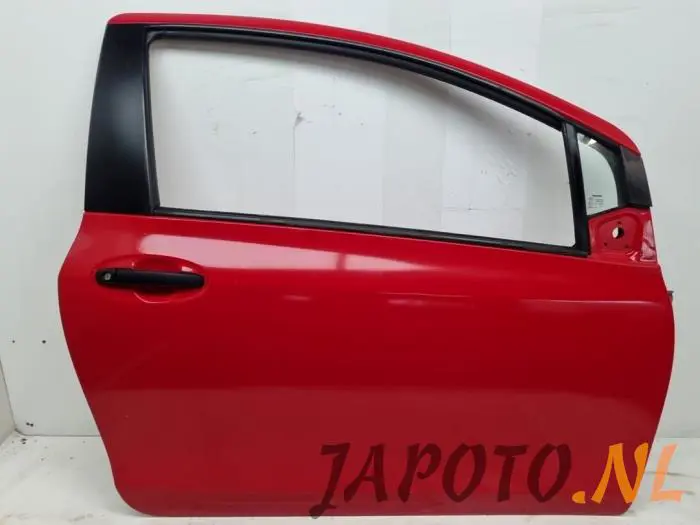 Door 2-door, right Toyota Yaris