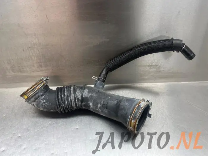 Air intake hose Toyota Corolla