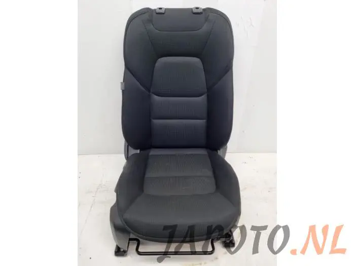 Seat, right Mazda CX-5