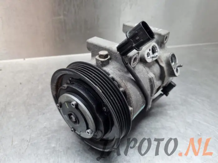 Air conditioning pump Kia Rio