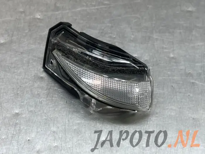 Indicator mirror right Toyota Corolla