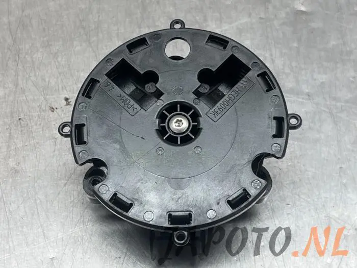 Mirror motor, left Toyota Corolla