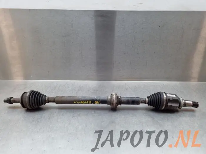 Front drive shaft, right Toyota Prius Plus