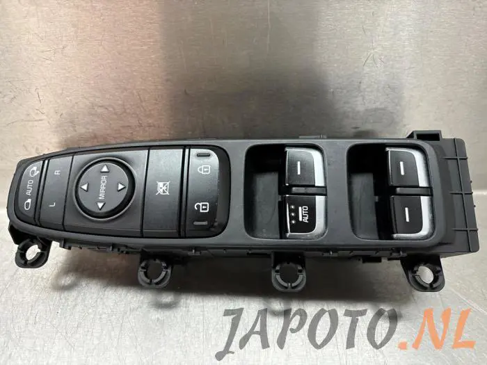 Multi-functional window switch Kia Niro