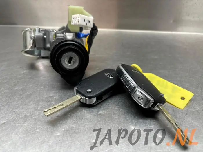 Ignition lock + key Kia Niro