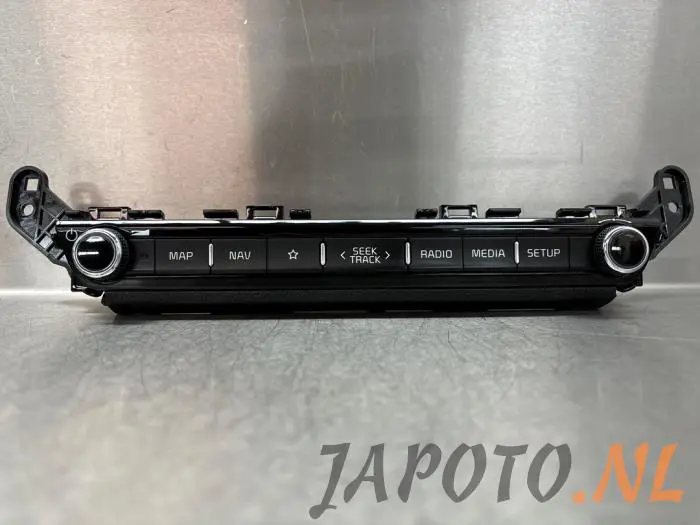 Navigation control panel Kia Niro