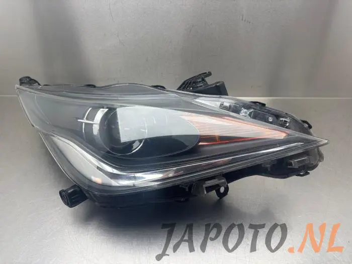 Headlight, right Toyota Aygo