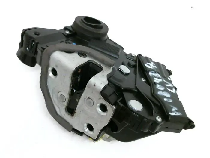 Door lock mechanism 4-door, front left Toyota FJ Cruiser