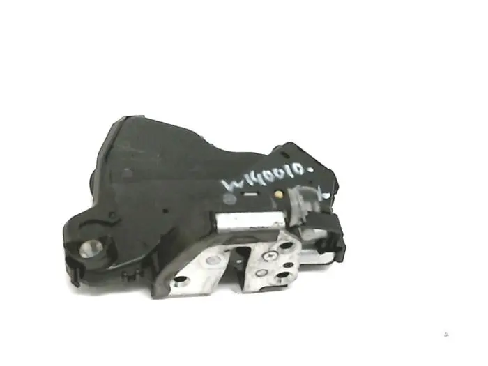 Front door lock mechanism 4-door, right Daihatsu Sirion