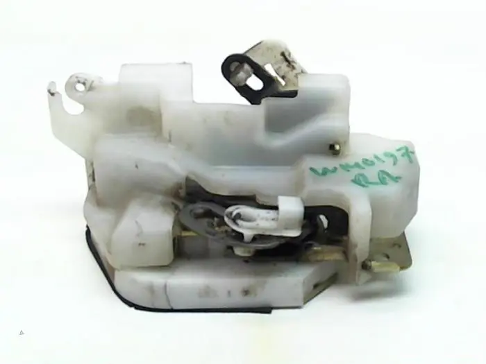 Rear door mechanism 4-door, right Mitsubishi L200