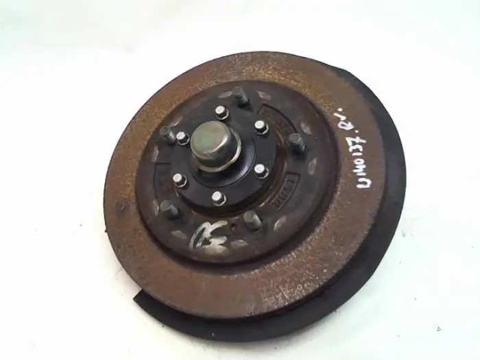 Front wheel hub Suzuki Grand Vitara