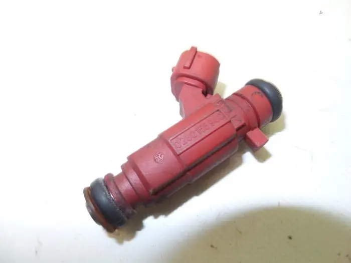 Injector (petrol injection) Nissan Primera