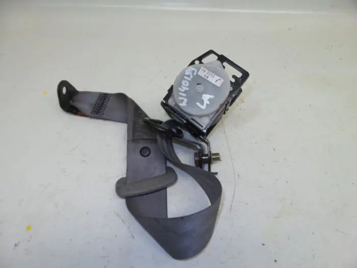 Rear seatbelt, left Mazda 626