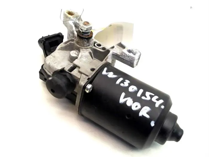 Front wiper motor Toyota Avensis