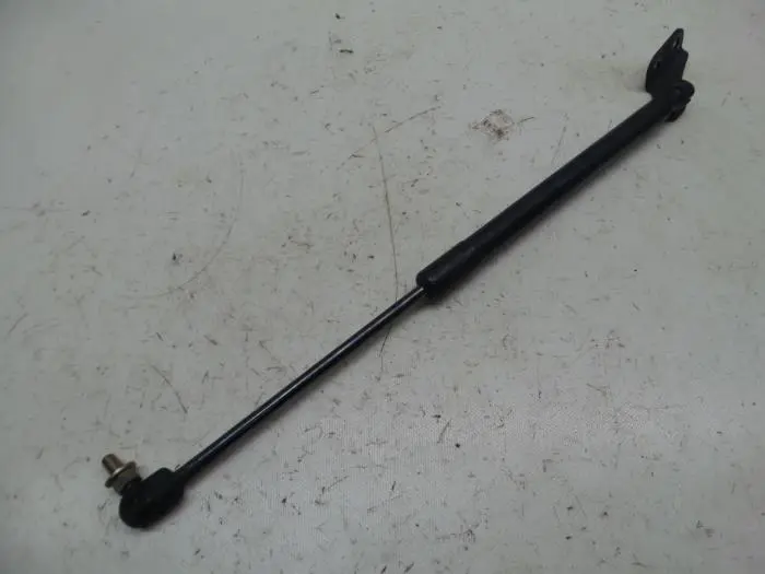 Rear gas strut, right Suzuki Swift