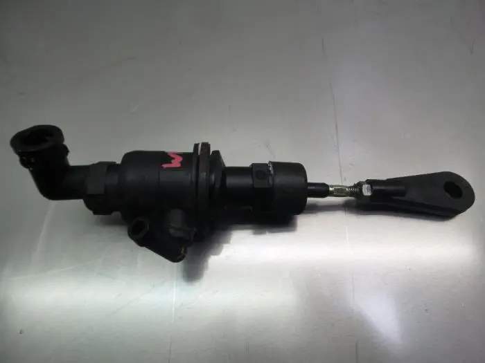 Clutch master cylinder Kia Sportage